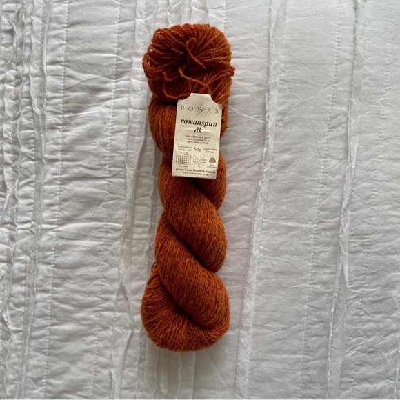 Discontinued Rowan Rowanspun DK Weight Wool Yarn in Punch Color - Picture 1 of 2